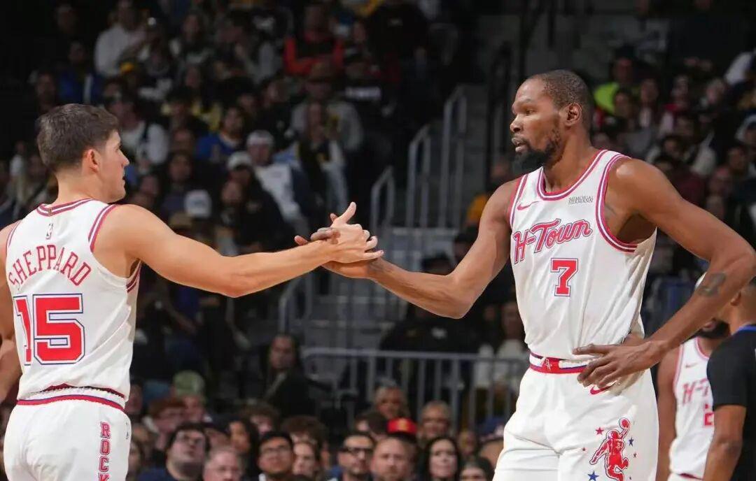 2026世界杯官网入口-杜兰特背靠背85分钟！连砍36+32分！复仇东部第一！